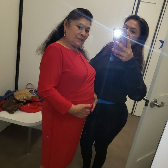 Meet your Posher, Mari - Picture 1 of 1